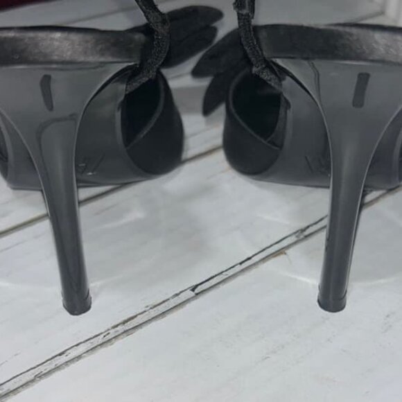 Zara Satin Slingback heels with Bow detail - Picture 2 of 4